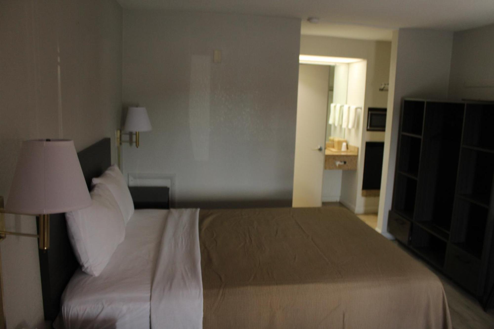 Vip Inn And Suites Huntsville Exteriör bild